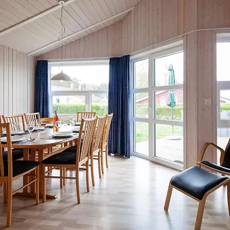 6 Person In * Grömitz